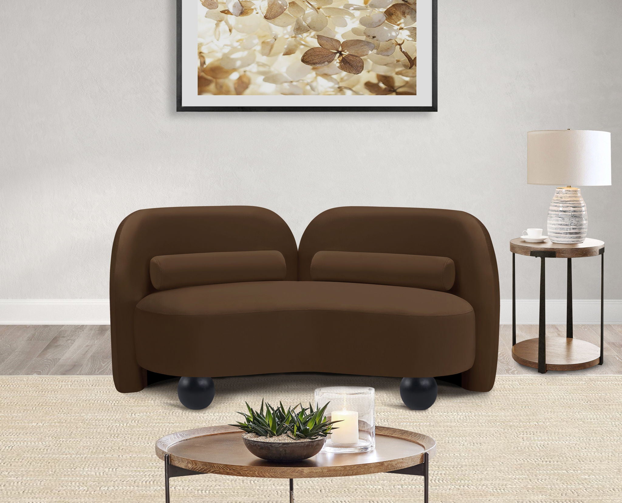 Daphne - Velvet Loveseat