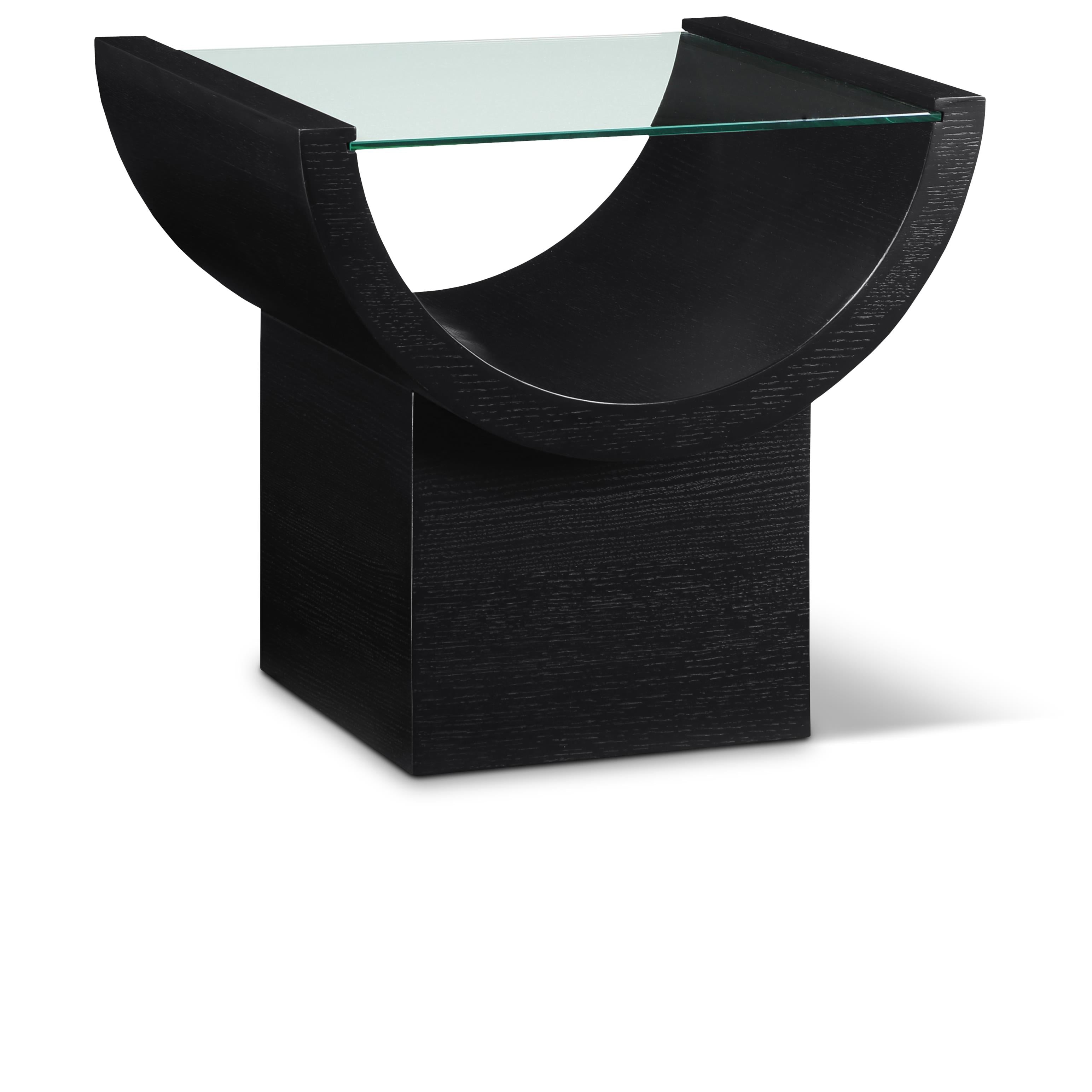 Meridian Beverwil Black End Table