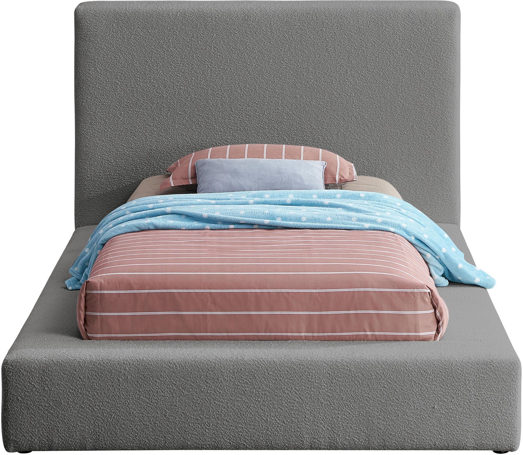 Terra - Bed