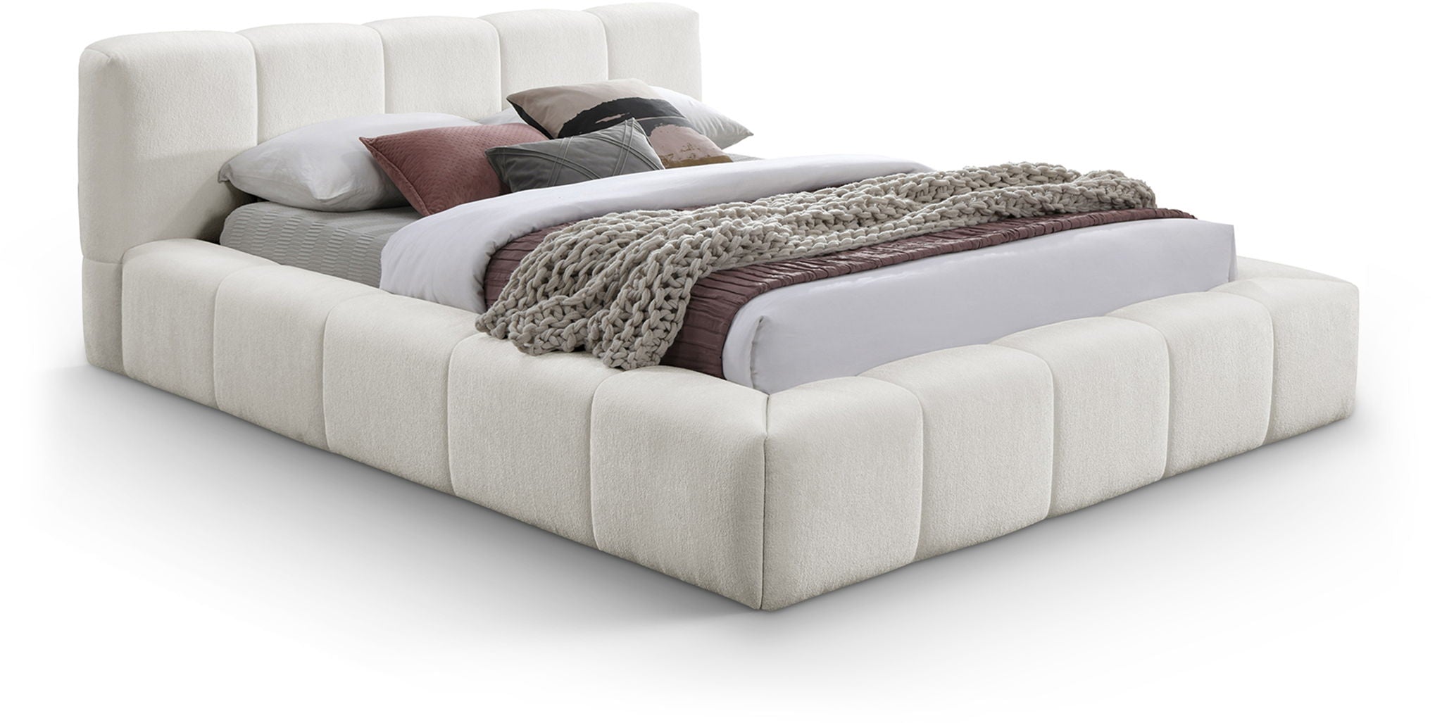 Carlin - Bed