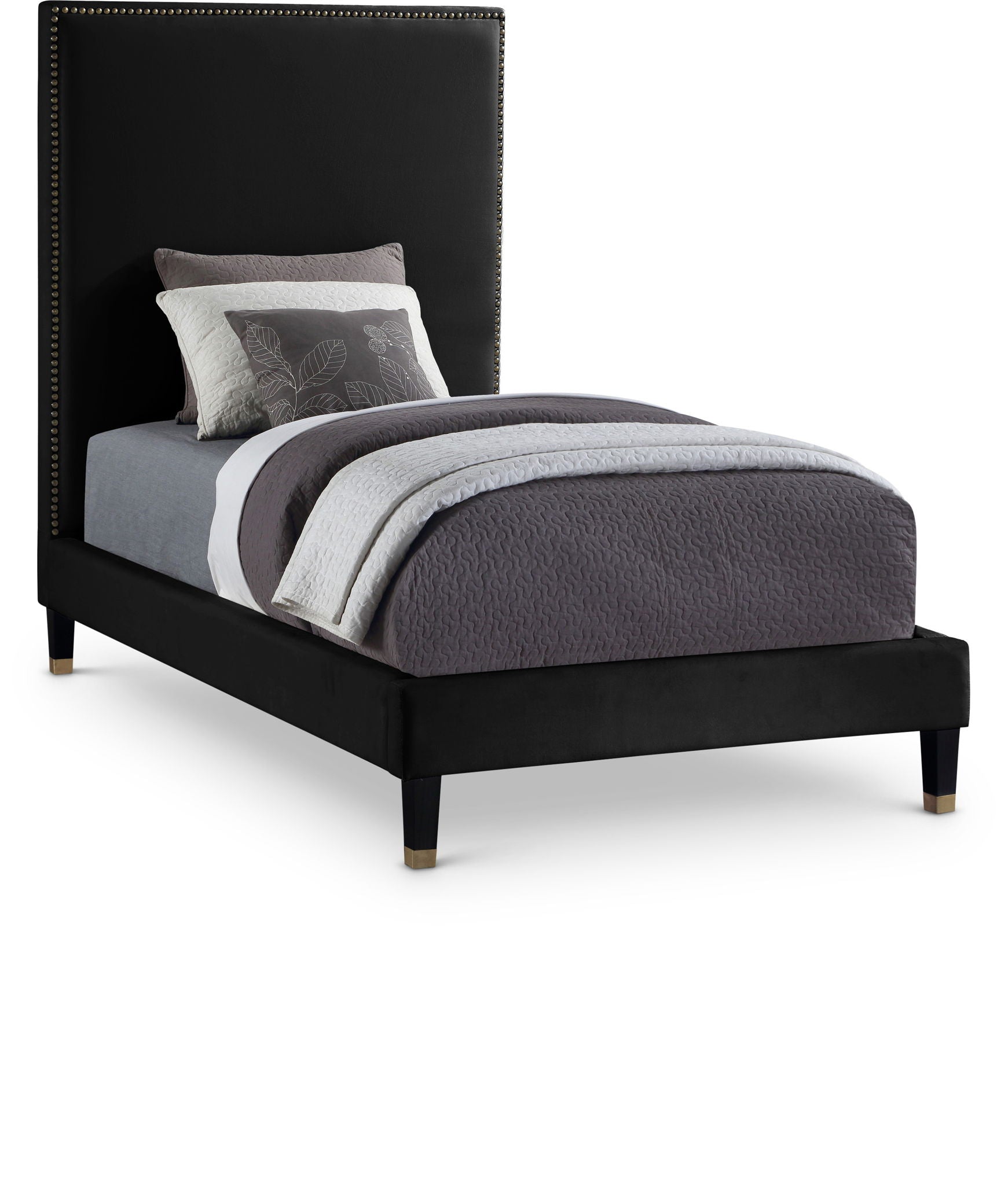 Harlie - Bed