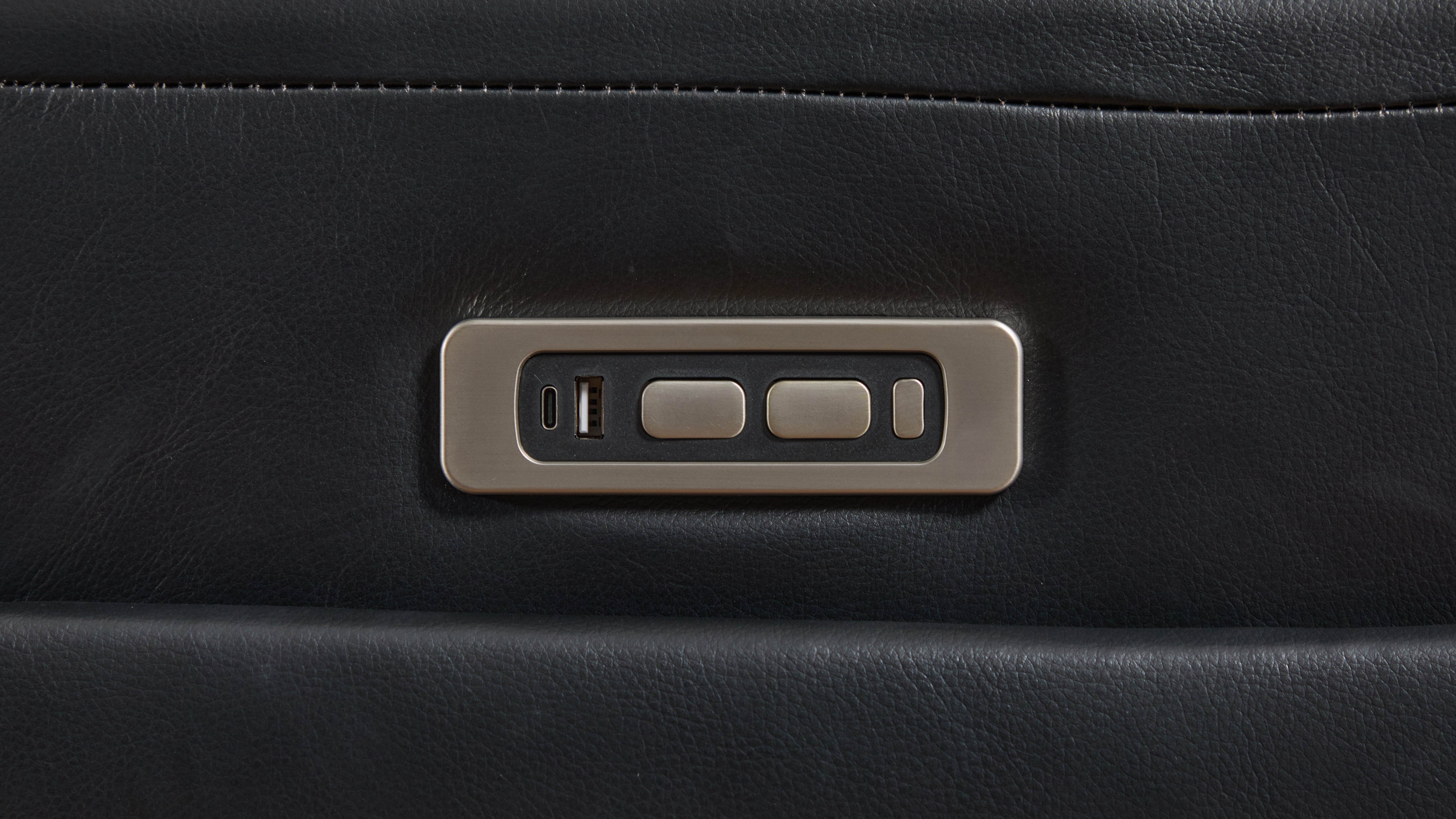 S681 Divani Power (Black)