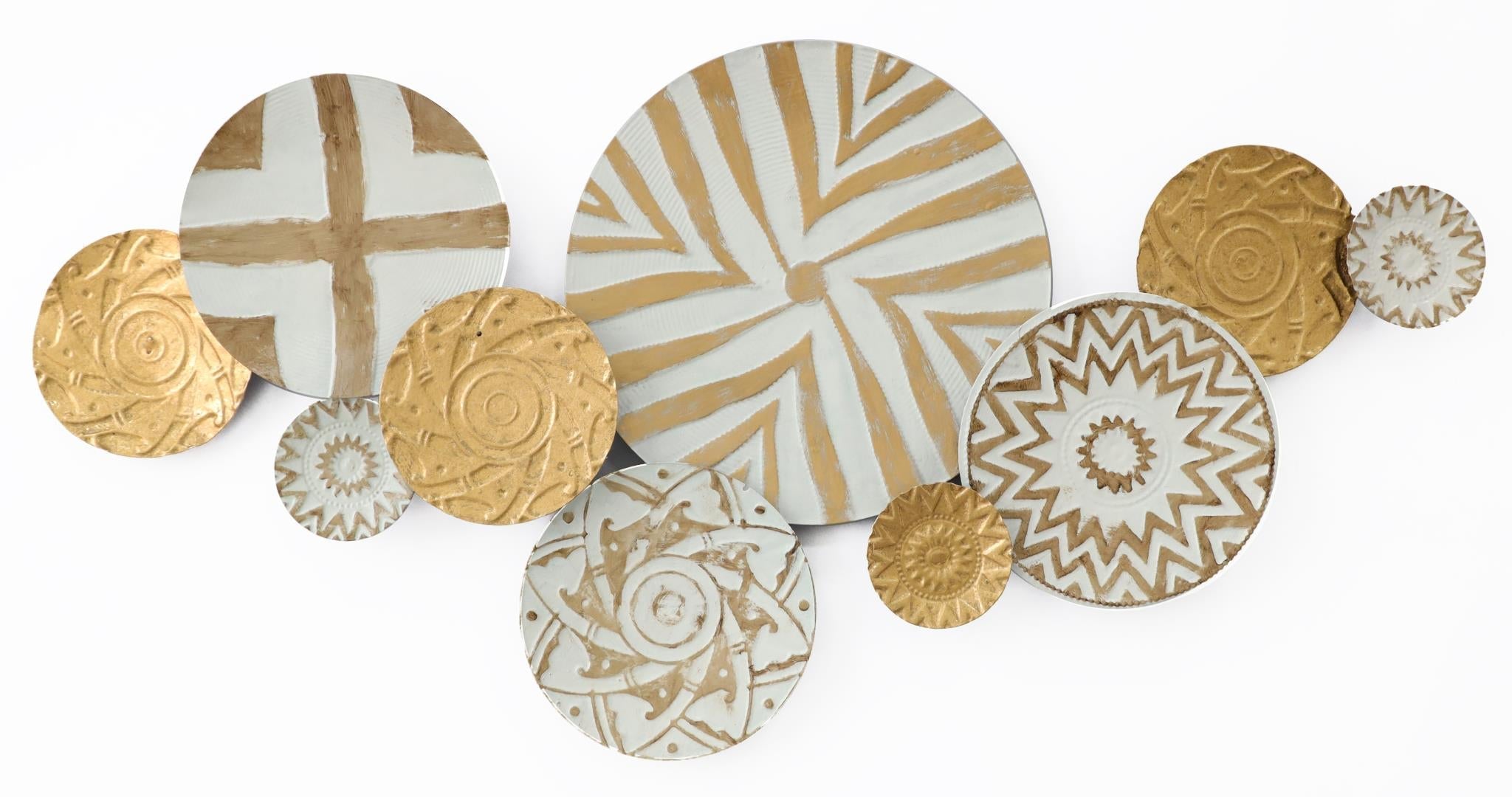 Metal Wall DÃ©Cor Mixed Media