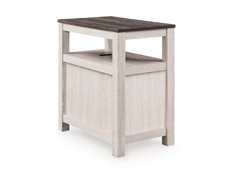 Fendenmore Chairside End Table — Storage & USB, 2 Colors