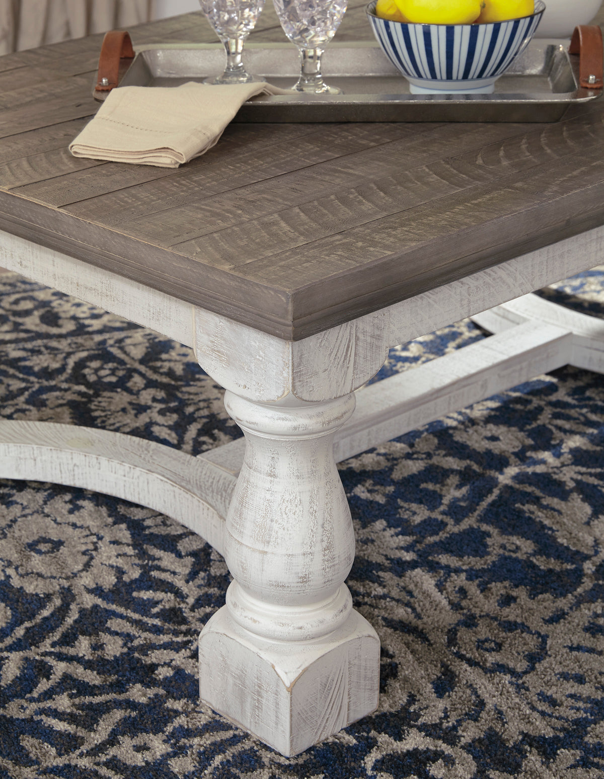 Havalance Gray & White Cocktail Table