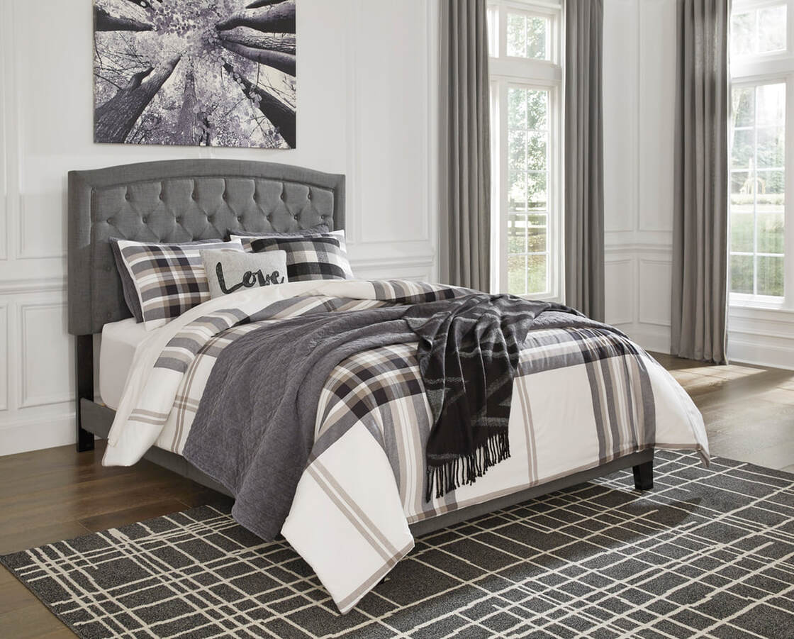 B200 Platform Bed — King