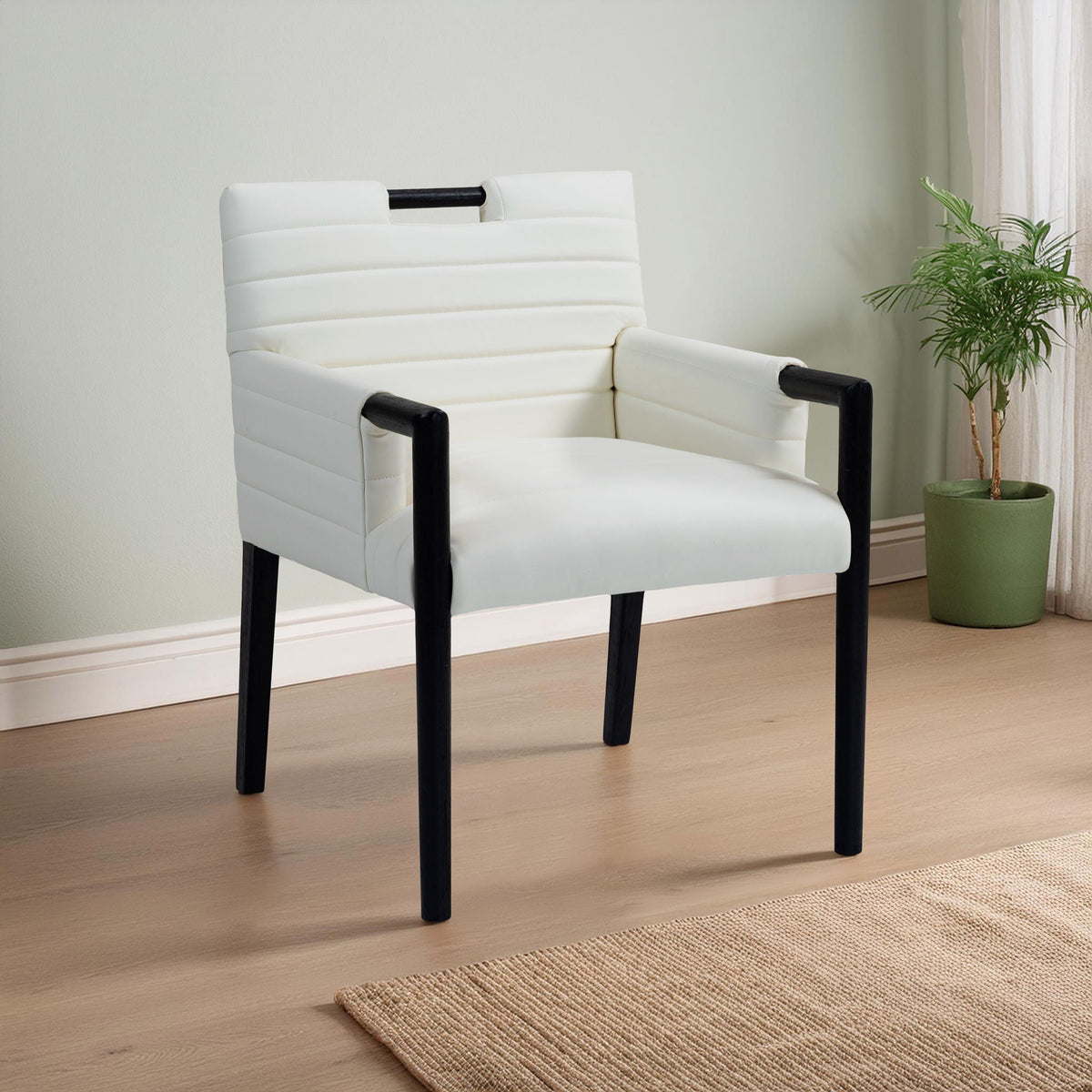 Aimee - Dining Arm Chair with Black Legs