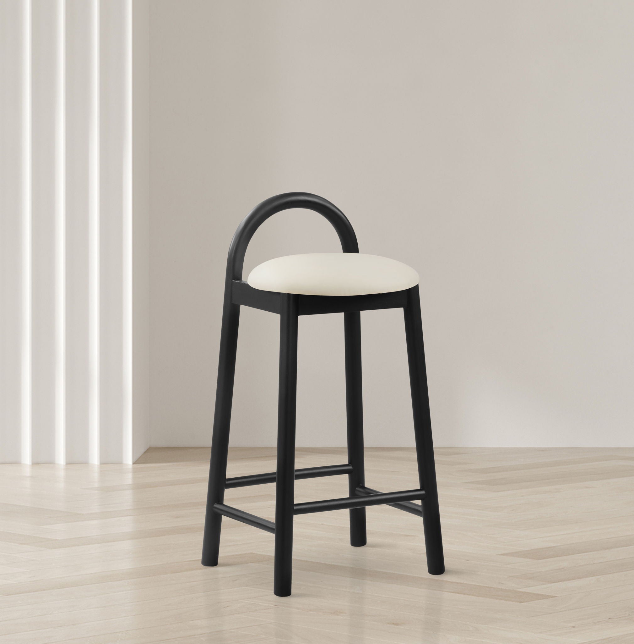 Calvin - Stool - Black Legs