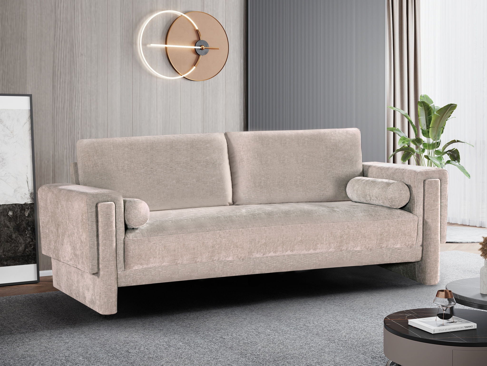 Madeline - Sofa