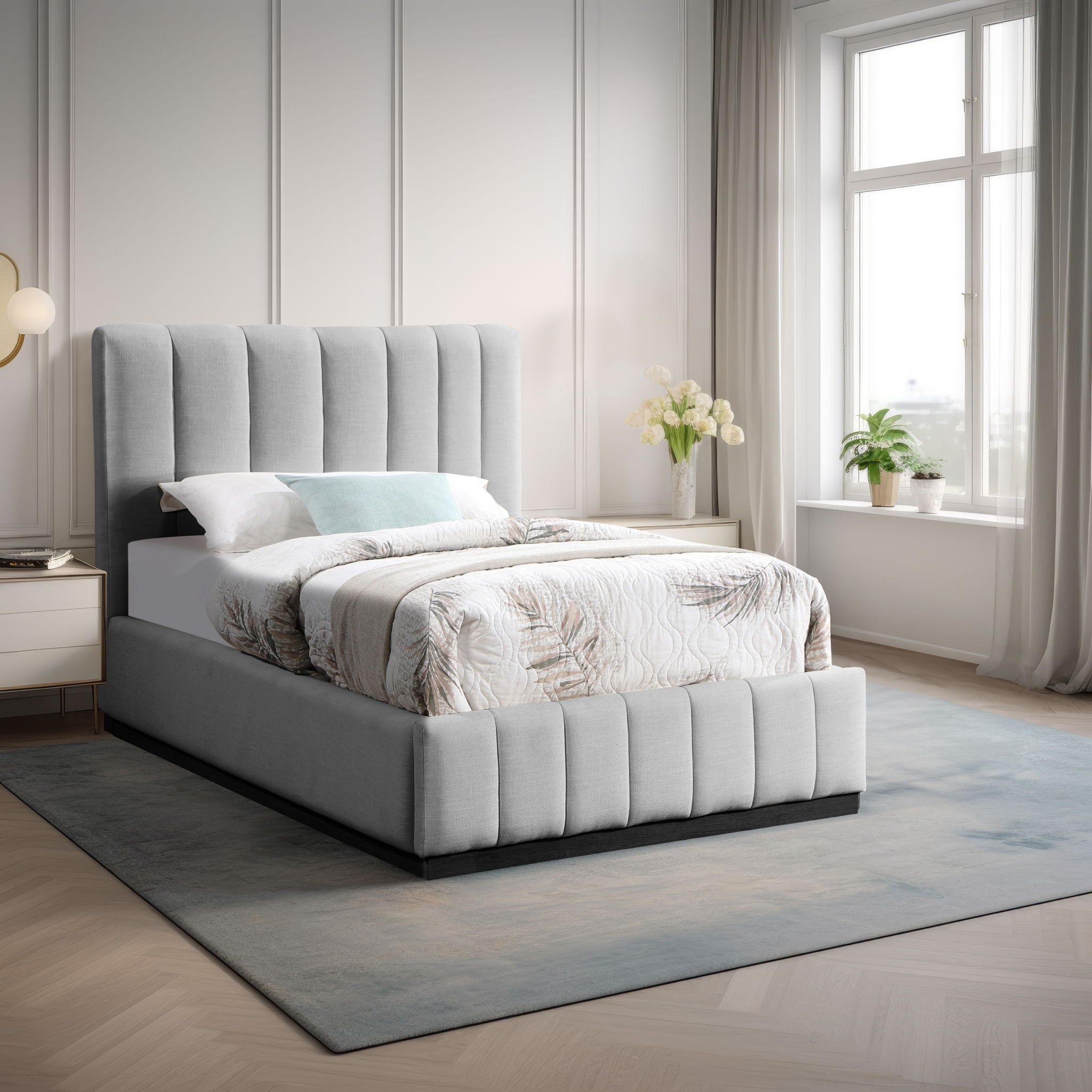 Lucia - Bed