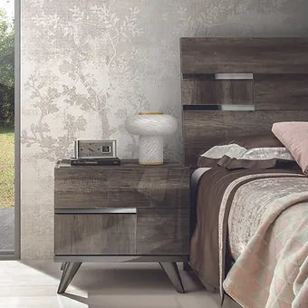 Medea Vintage Oak Italian Bedroom Collection
