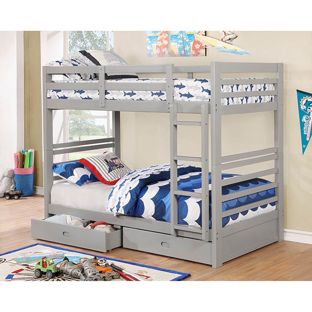 California / Bunk Bed