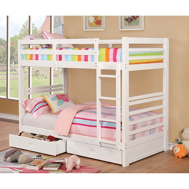California / Bunk Bed