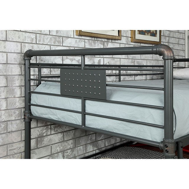 Olga / / Bunk Bed