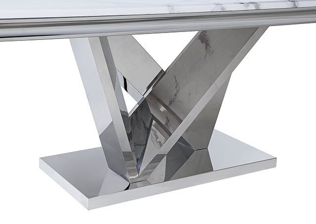 Valdevers Dining Collection