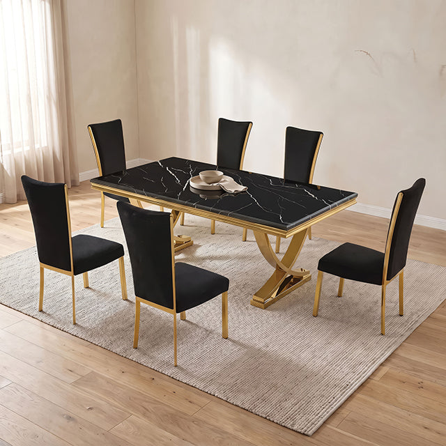 Wadenstil Dining Table