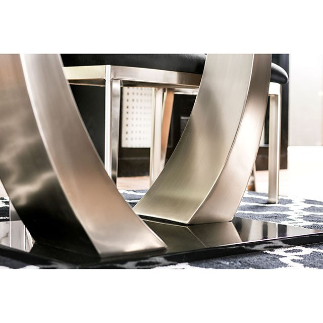 Nova Dining Collection