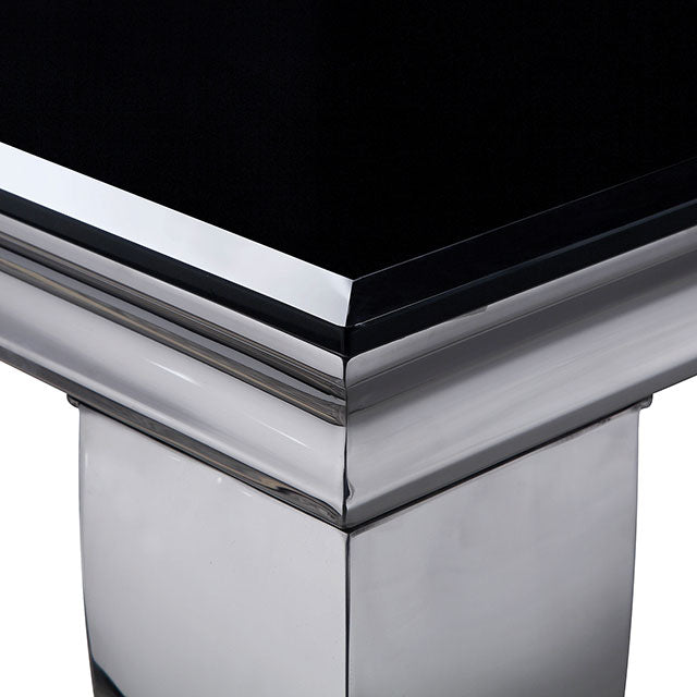 Neuveville Dining Collection
