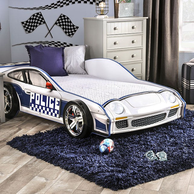 Poe Bed