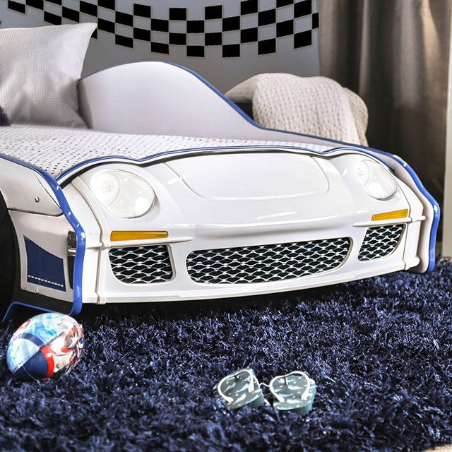 Poe Bed