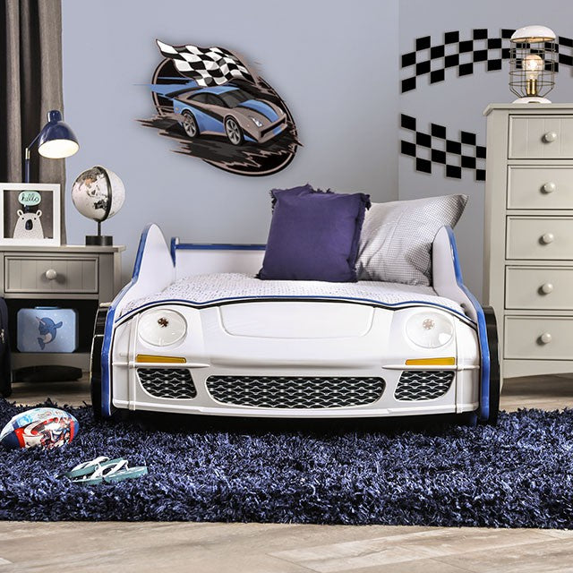 Poe Bed
