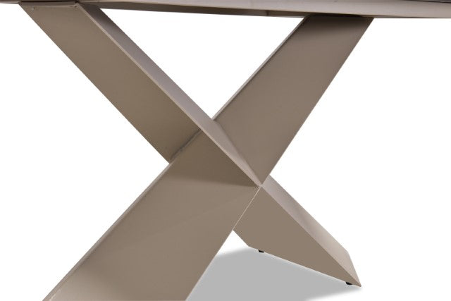 Lenvik Dining Collection
