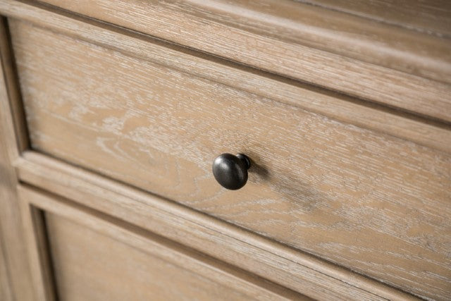 Chesapeake Dining Collection