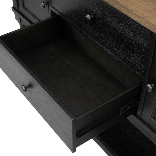 Neue Dining Collection