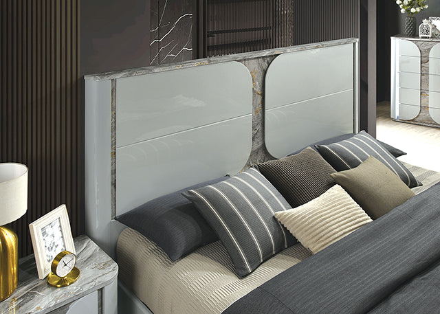 Cleburne Bedroom Collection