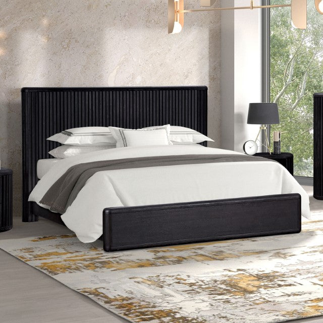 Hildesheim Bedroom Collection — Hildesheim 5 Pc Queen Fluted Bedroom Set (N1)