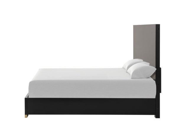 Goldsberg Bedroom Collection