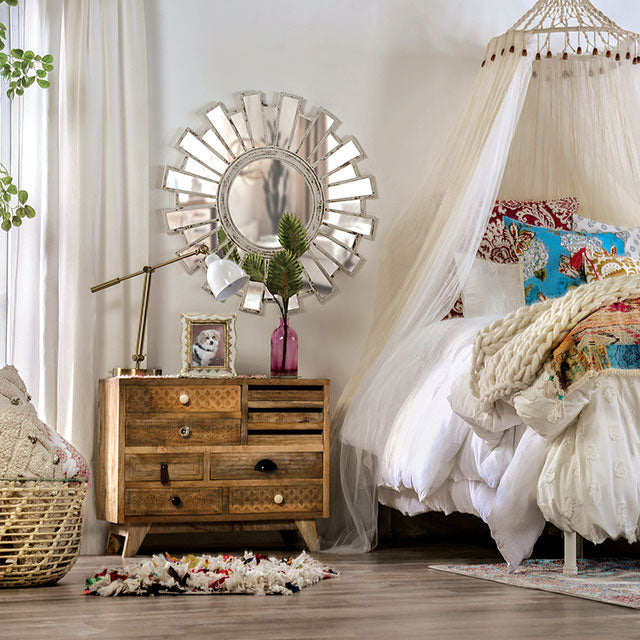 Blanchefleur Chest