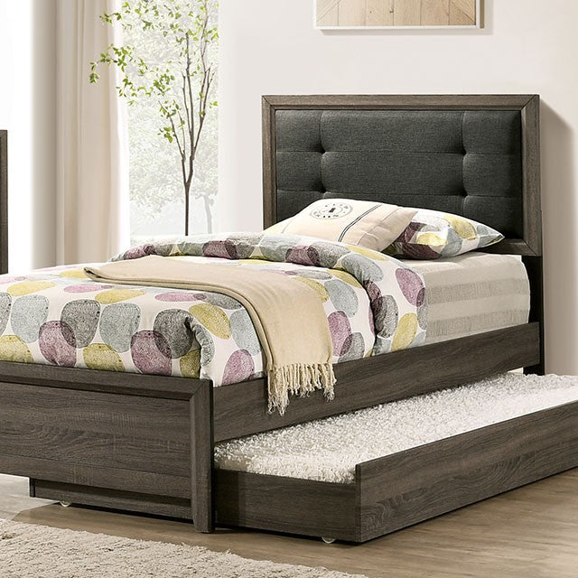Roanne Youth Collection — Roanne 4 Pc Full Bedroom Set