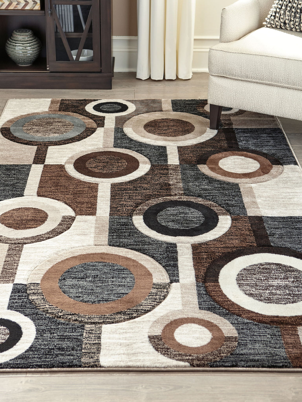 Guintte Decor — view 2