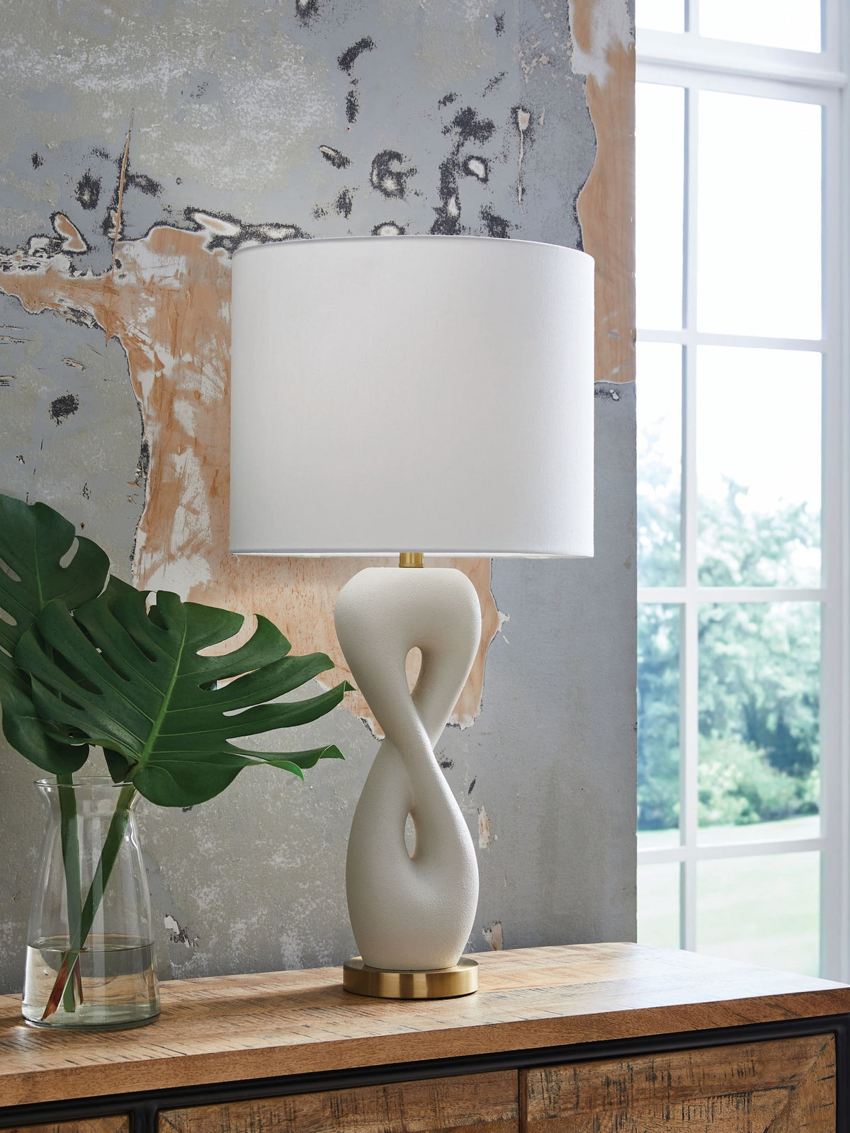 Judrich - Poly Table Lamp - White / Gold Finish — view 2
