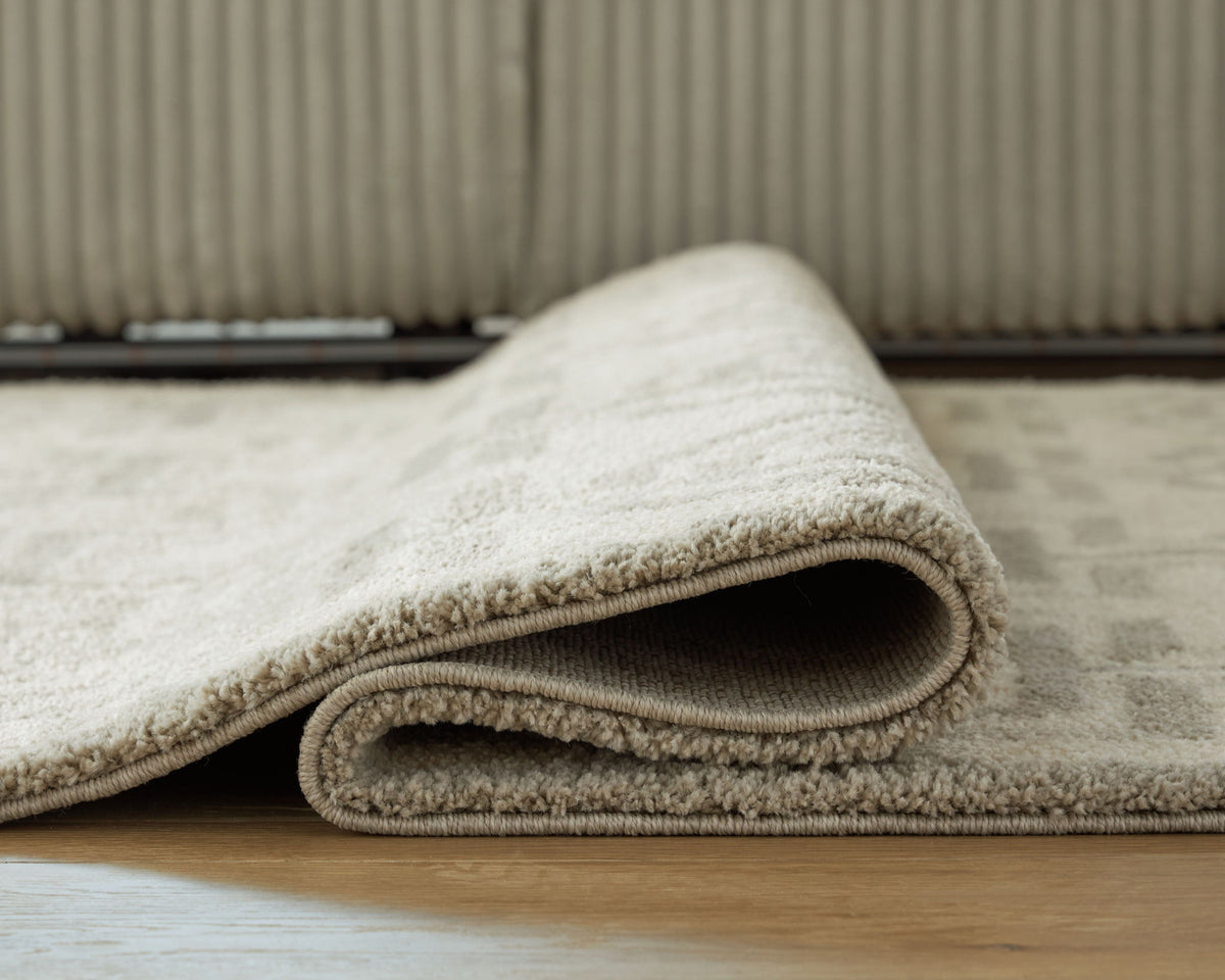 Maconville - 5' x 7' Rug - Ivory / Gray — view 4