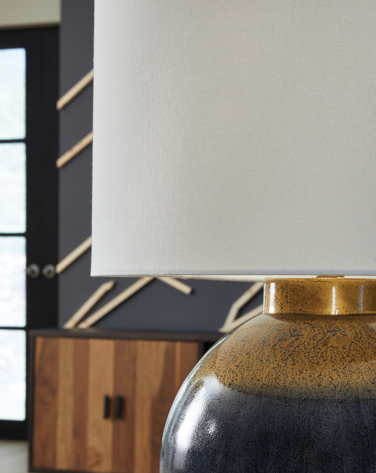 Adara - Metal Table Lamp - Blue / Gold Finish — view 3