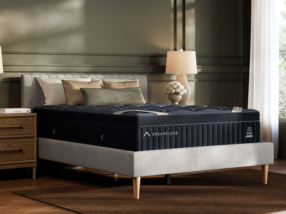 DreamCloud Luxe Hybrid Hybrid Mattresses — view 2