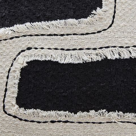 Veerbank - Pillow (Set of 4) - Black / Beige — view 5