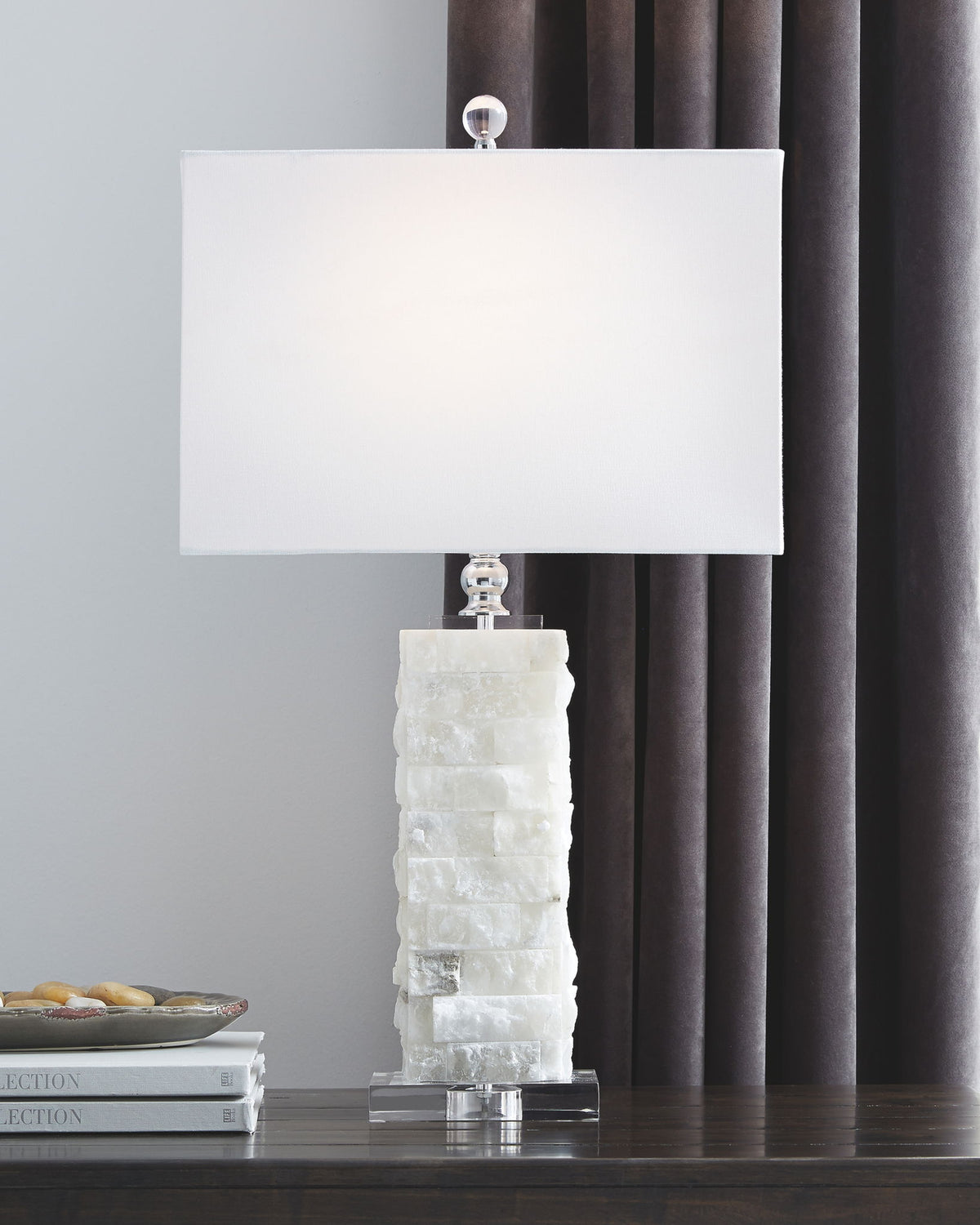 Malise - Alabaster Table Lamp  - White — view 2