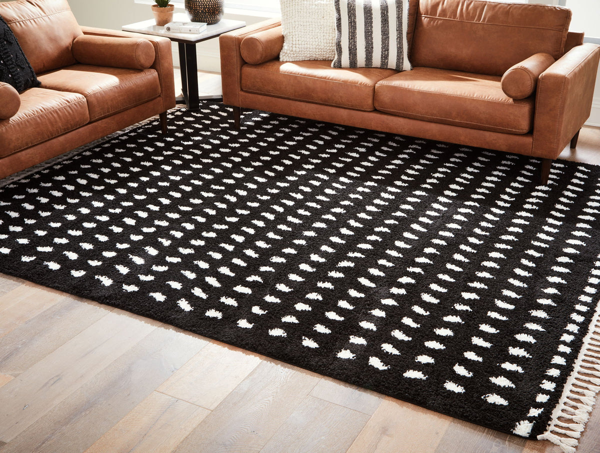 Minston - 5' x 7' Rug - Black / White — view 2