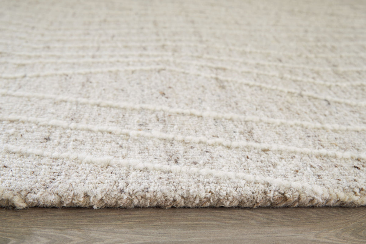 Varahill - 8' x 10' Rug - Gray / Ivory — view 3
