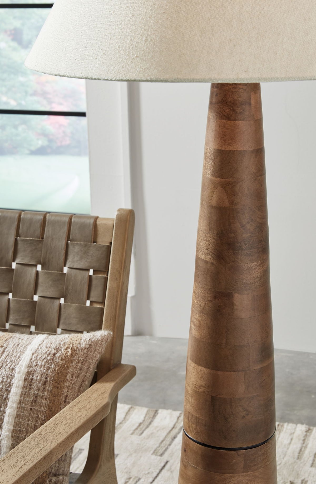 Danset - Wood Floor Lamp - Brown — view 4