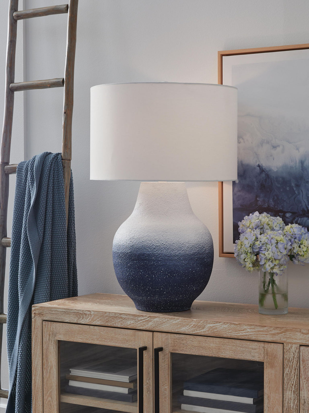 Dashland - Metal Table Lamp - White / Navy — view 2