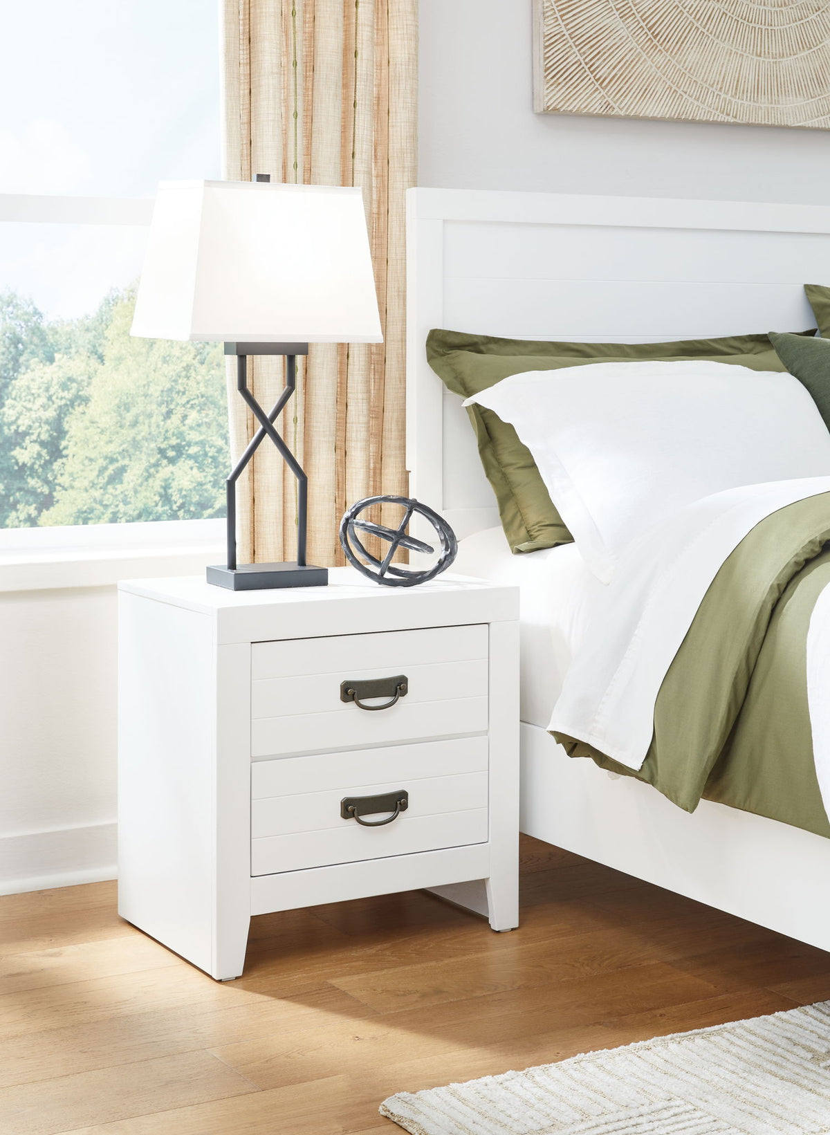 Binterglen Bedroom Collection — view 32