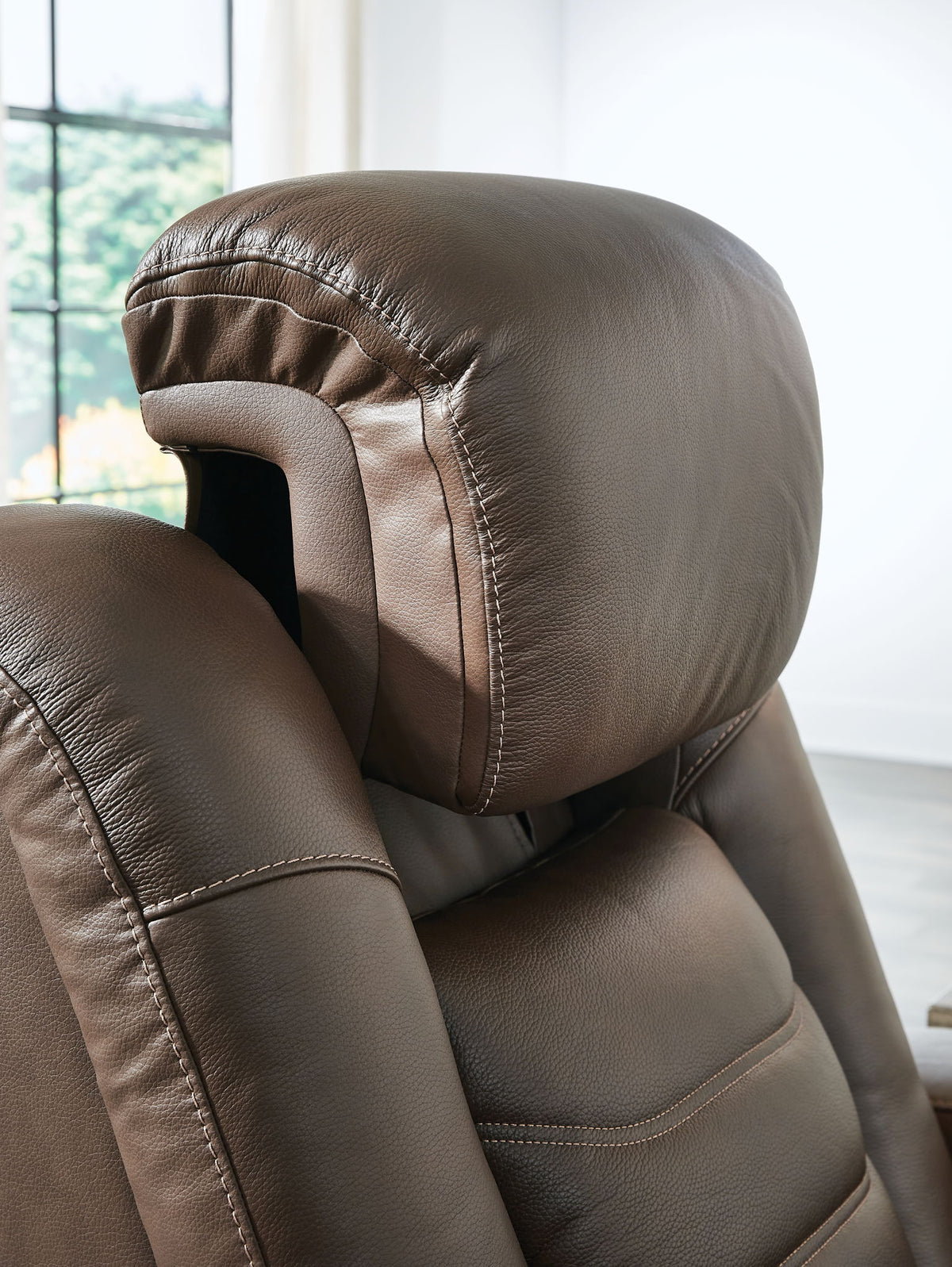 High Impact - Power Recliner / Adj Headrest - Tobacco — view 9