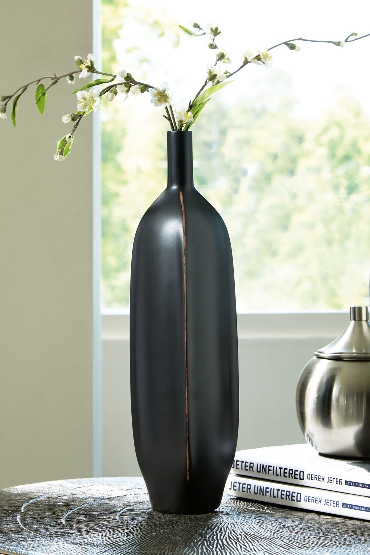 Rhaveney Decor — view 2