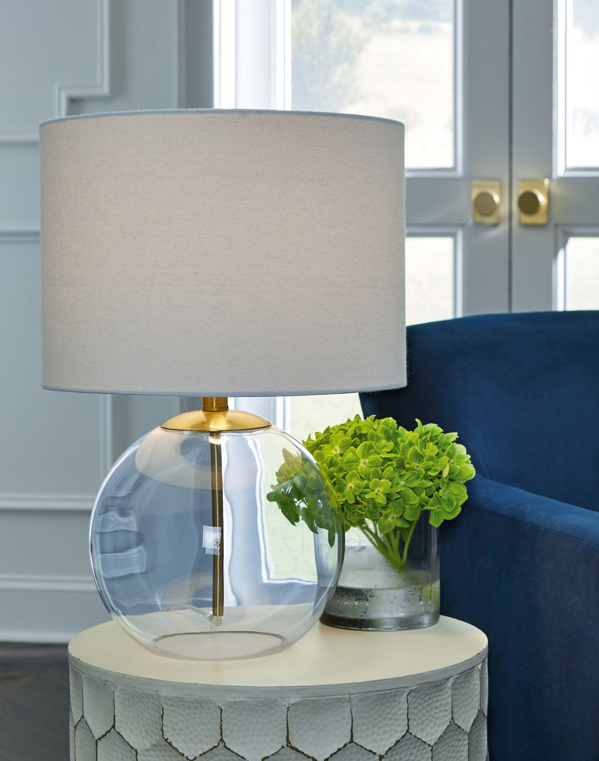 Samder - Glass Table Lamp  - White — view 2