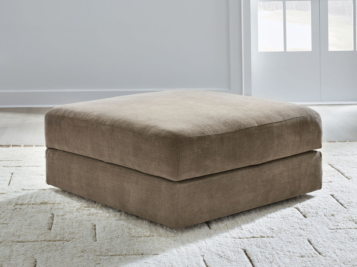 Camellia-Court Collection — view 8
