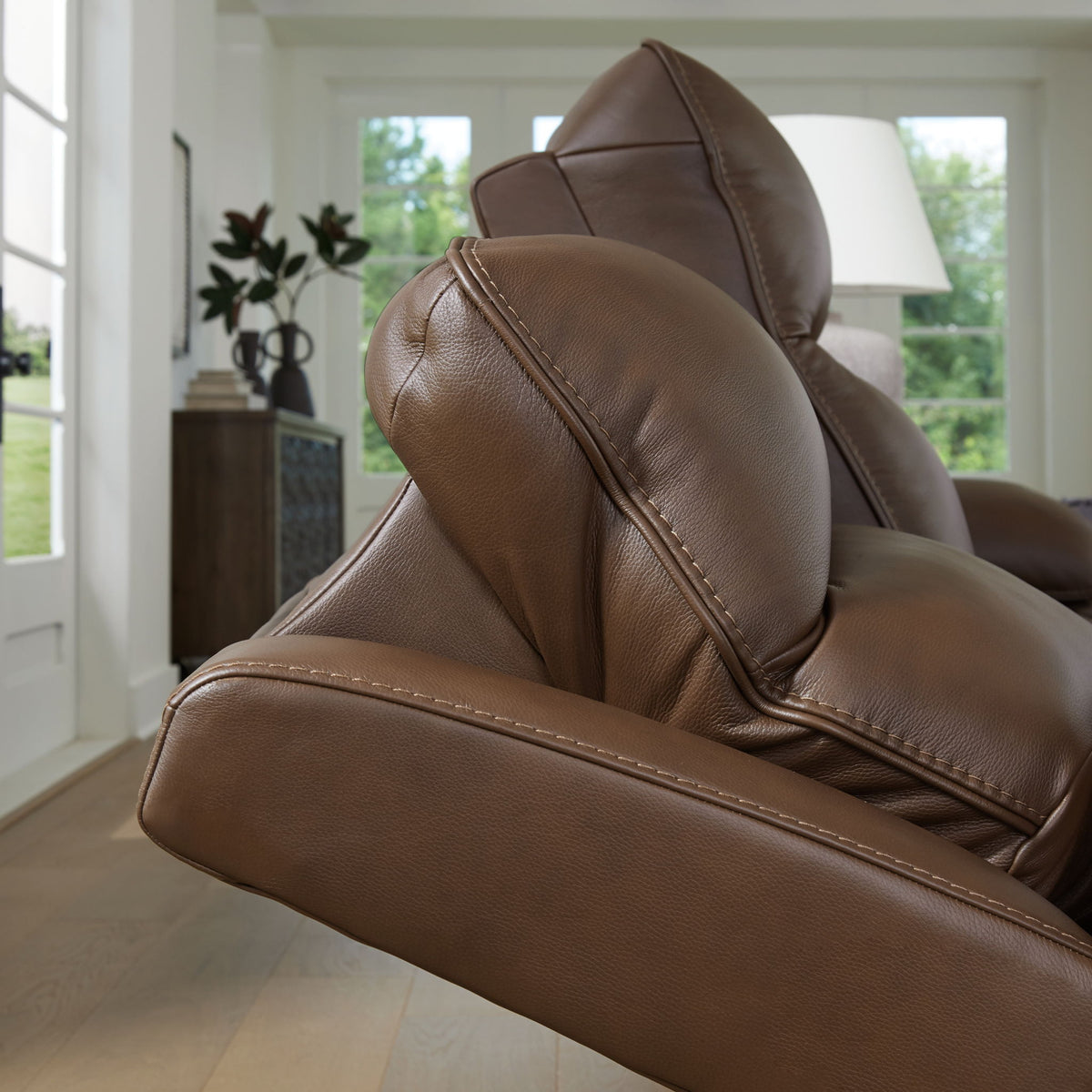 Vonryan Collection — view 7